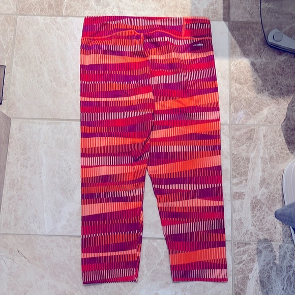 Adidas Geometric Active Capri Pants - Picture 2 of 7
